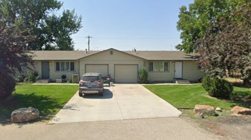 Long term rental property with driveway and garage