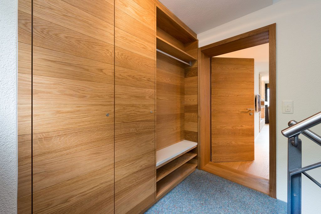 Schrank - Steuri Schreinerei & Innenausbau GmbH - Wengen