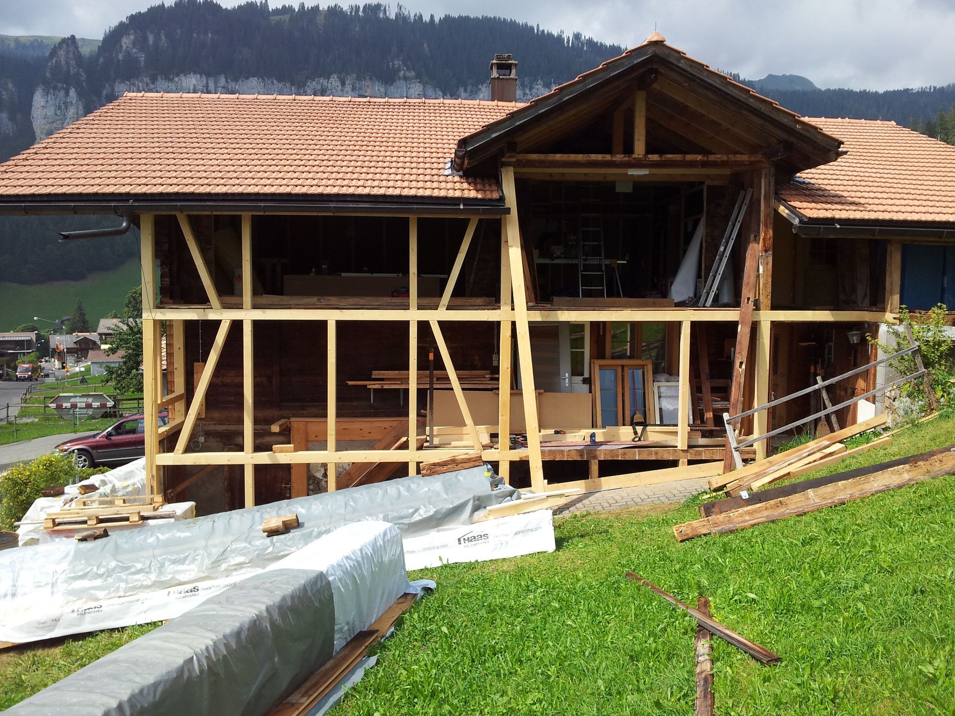 Innenausbau Holz - Steuri Schreinerei & Innenausbau GmbH - Wengen