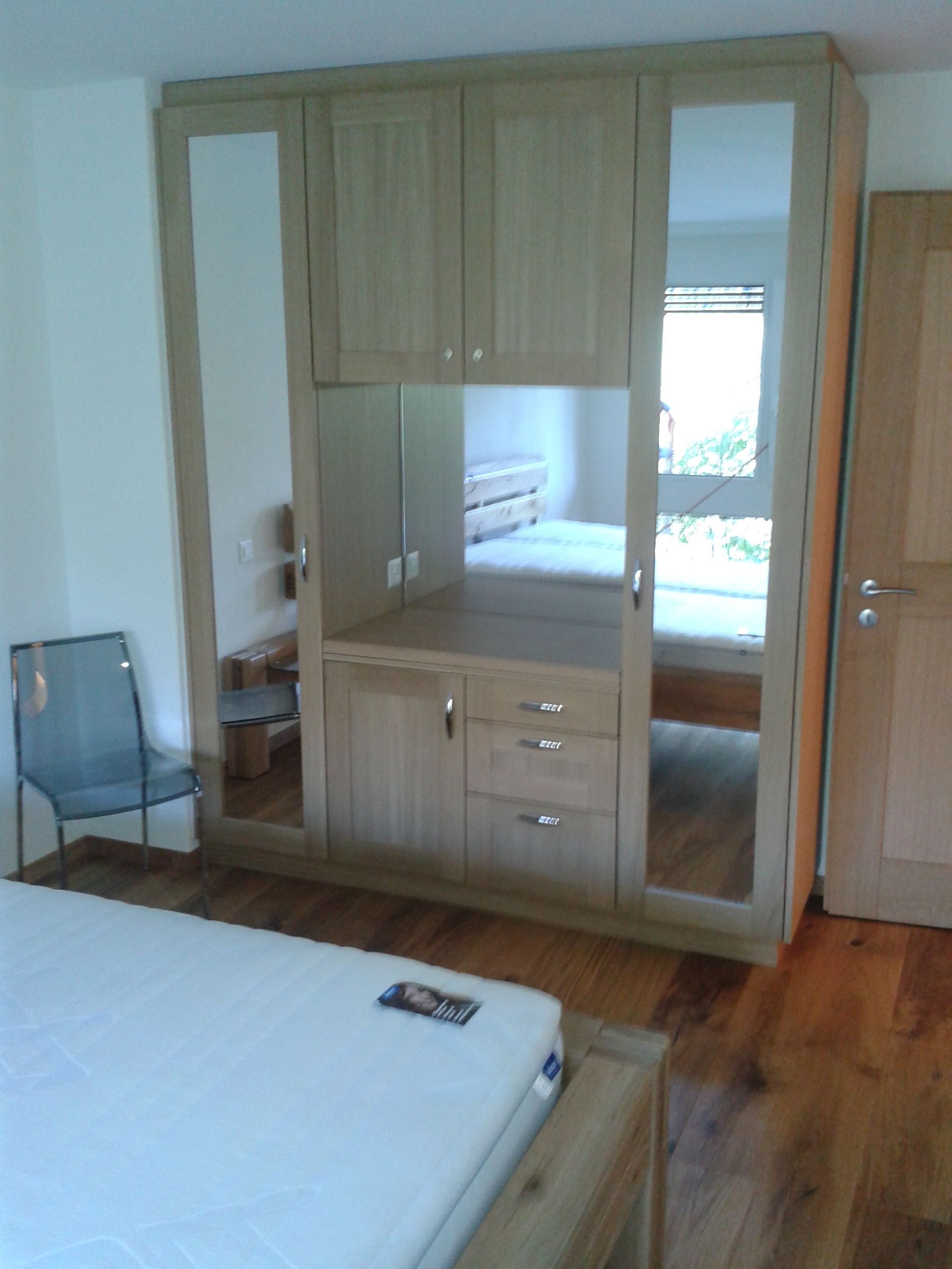 Schrank nach Mass - Steuri Schreinerei & Innenausbau GmbH - Wengen