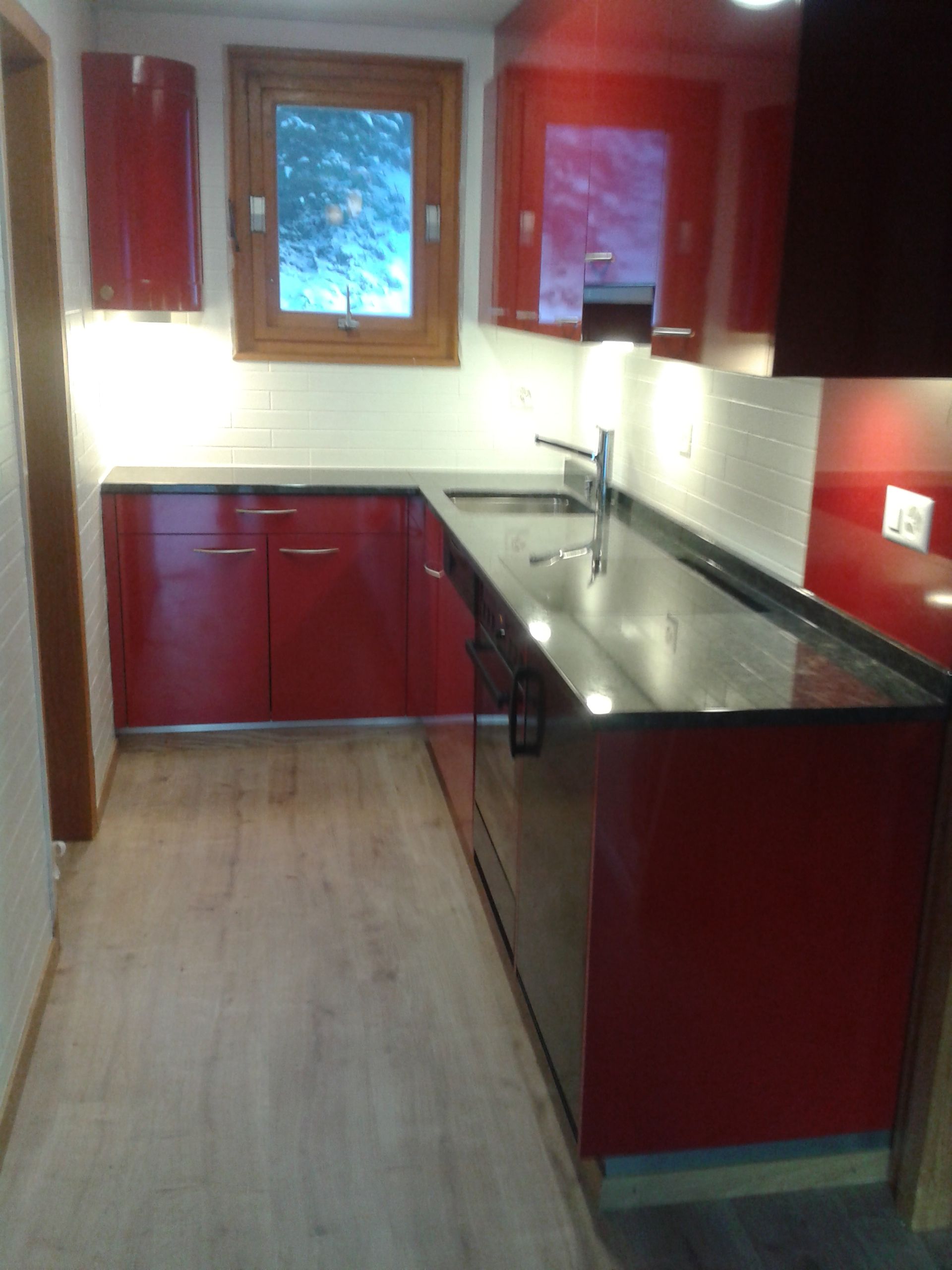 Bau von Küchen - Steuri Schreinerei & Innenausbau GmbH - Wengen