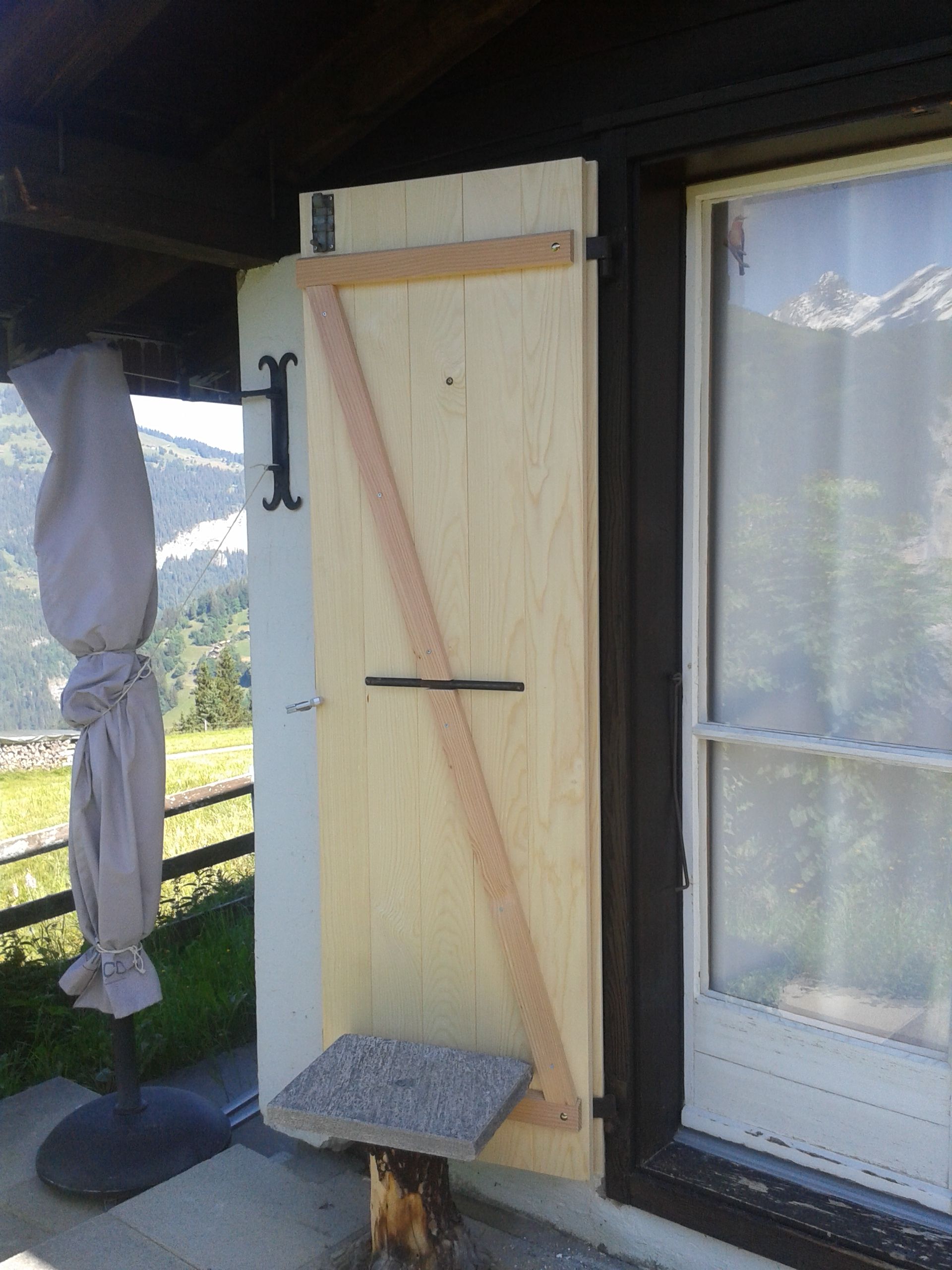 Holzbau Türen und Fenster - Steuri Schreinerei & Innenausbau GmbH - Wengen