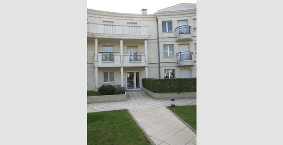 Entrée du Cabinet au numéro 52 (puis niveau -1)