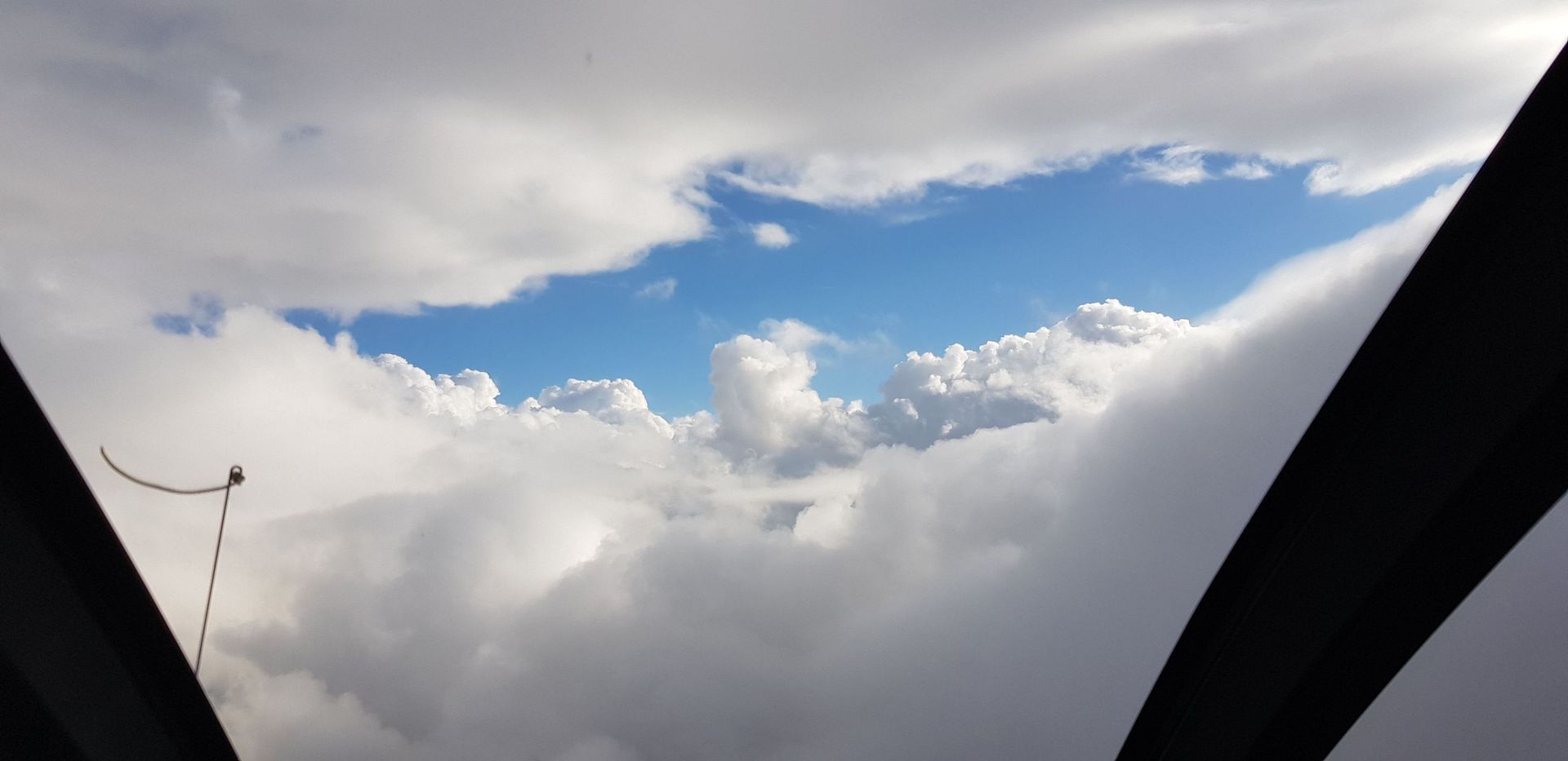 Hoch über den Alpen
