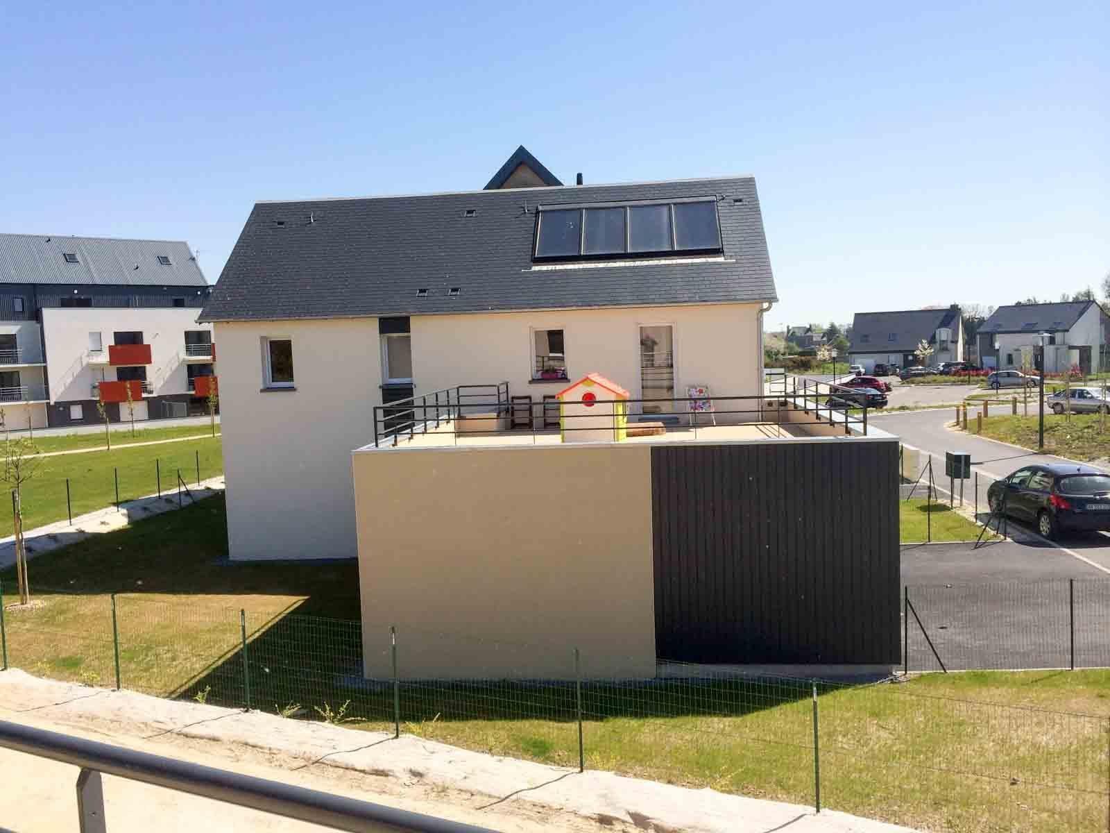 Maison avec toiture neuve