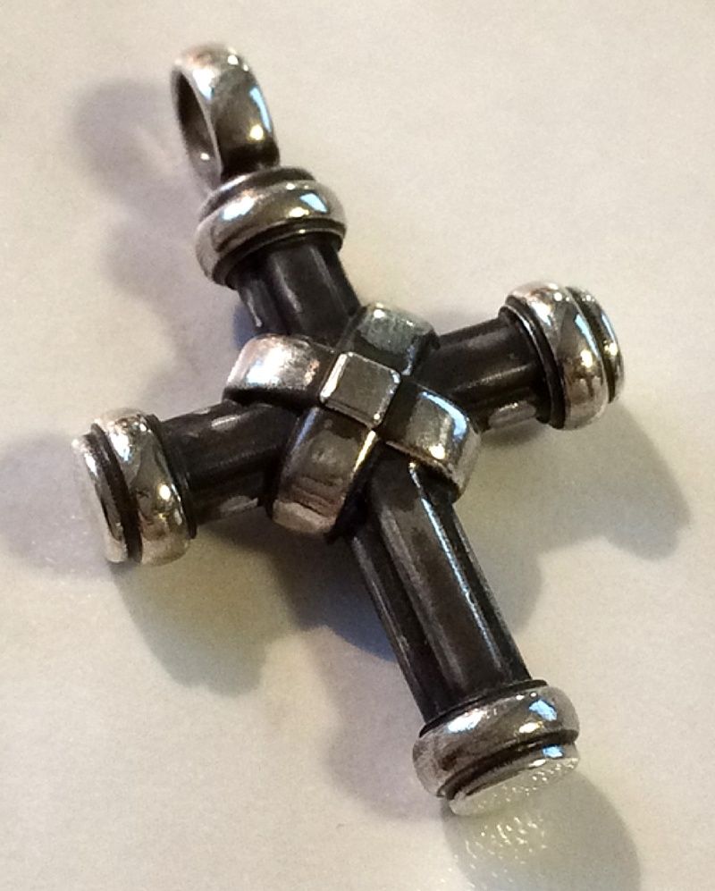 Juwelier Danowski – Bikerschmuck Kreuz