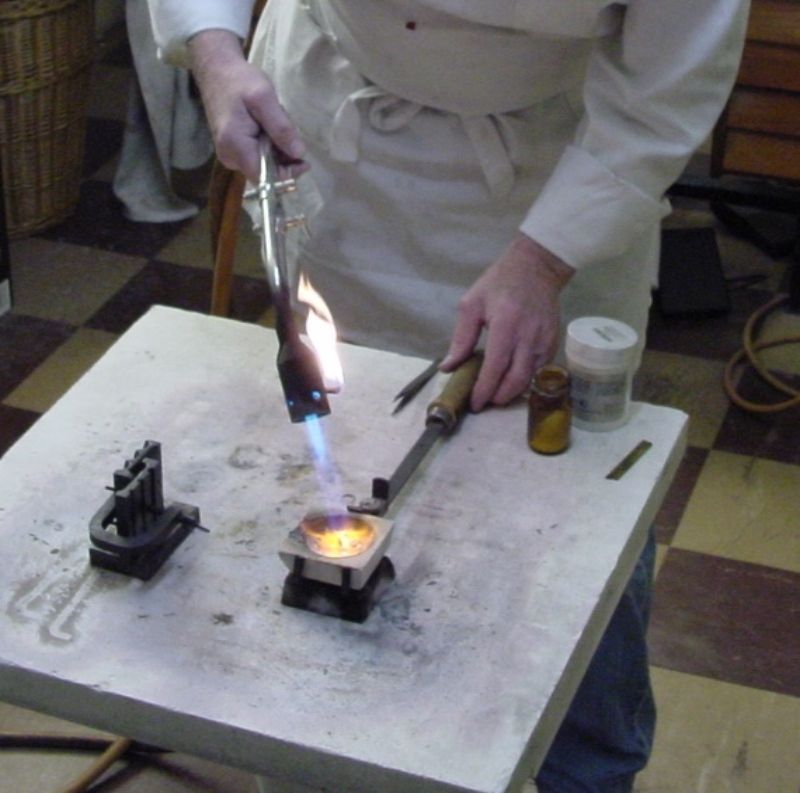 Juwelier Danowski – Schmuckbearbeitung in Werkstatt