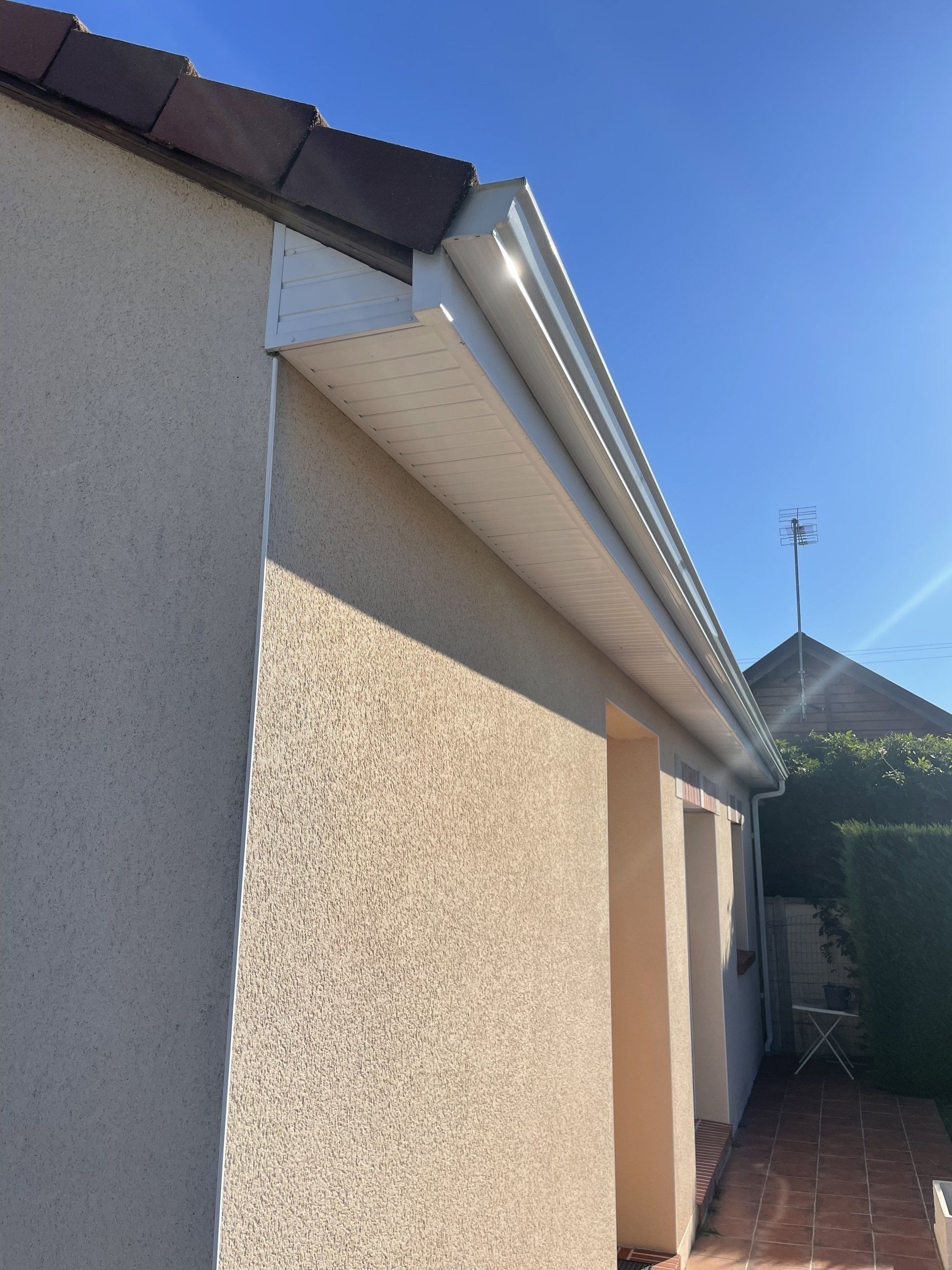 Habillage de dessous de toit