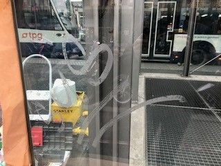 Vitrage avec graffiti - Repar Glass