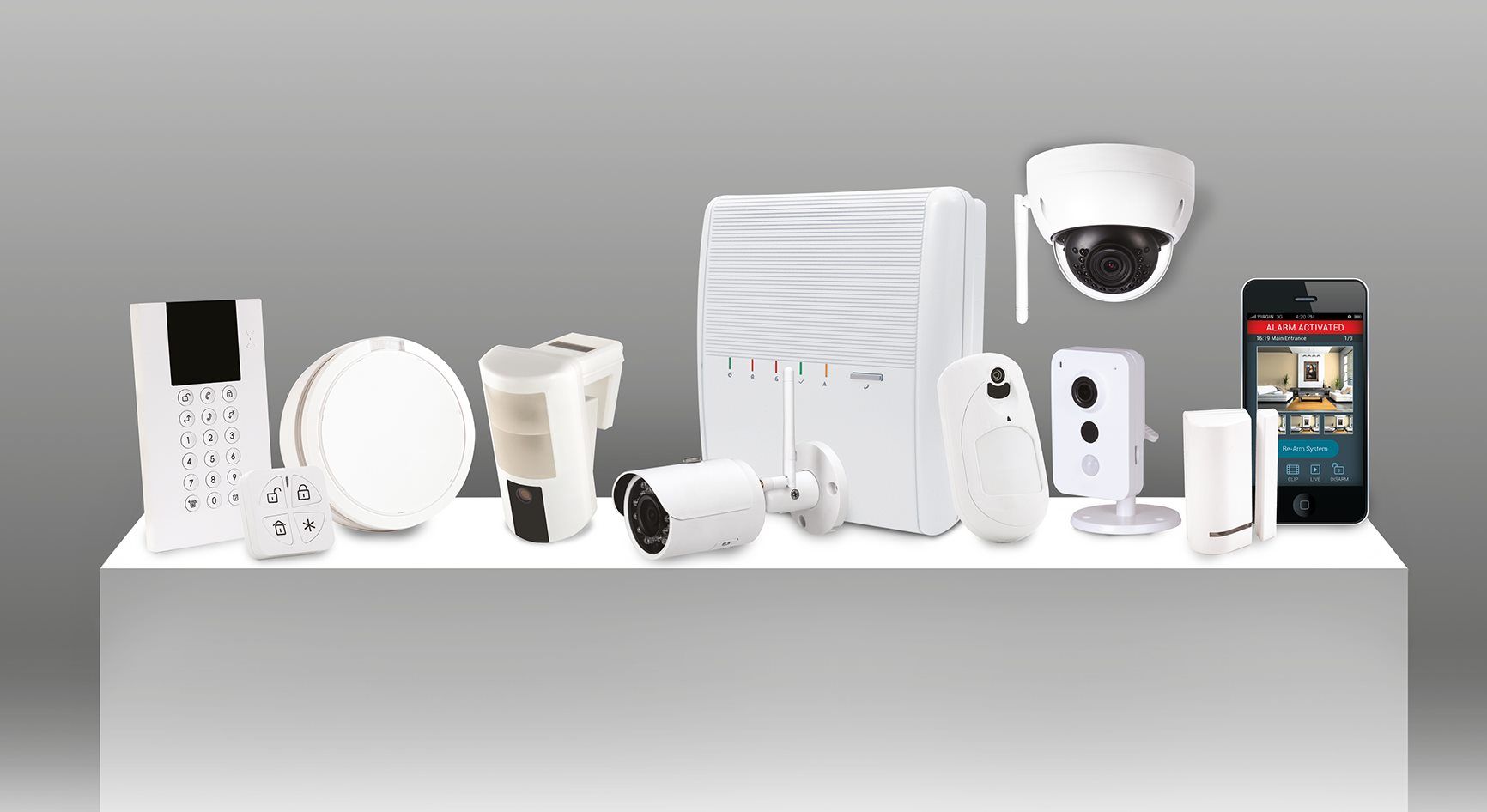 Assortiment d'équipement de surveillance