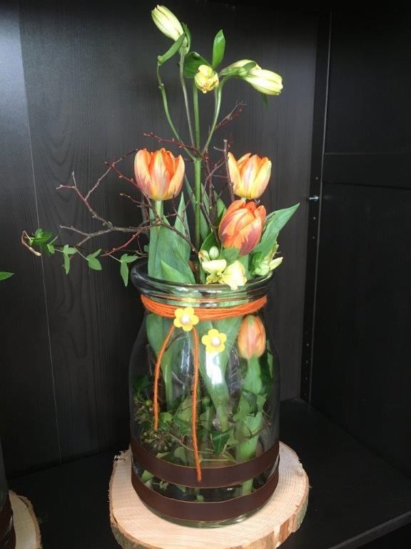 Blumen, Blumensträusse - riedland.ch in Tuggen