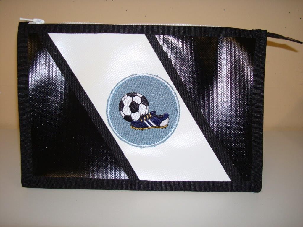 Kindernecessaire - riedland.ch in Tuggen