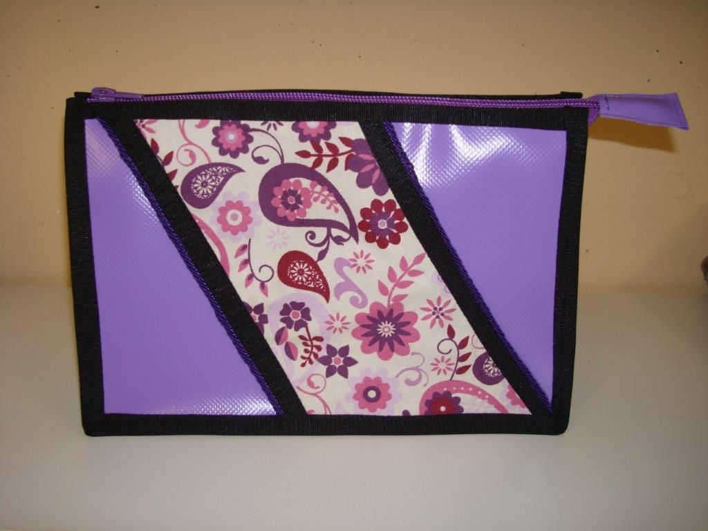 Kindernecessaire - riedland.ch in Tuggen