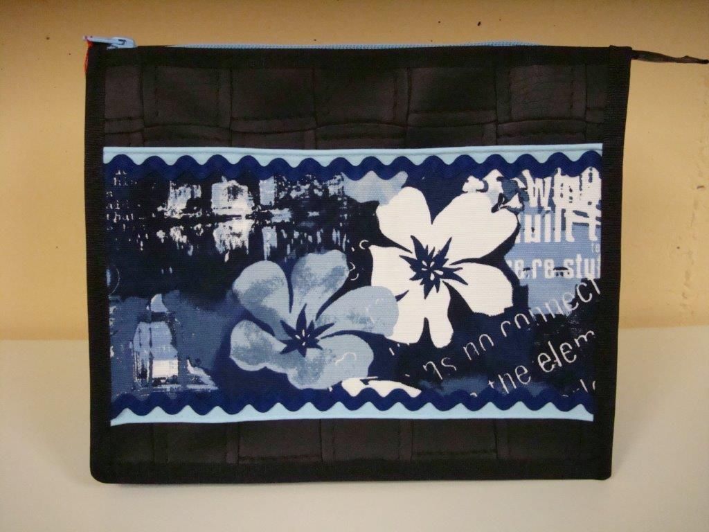 Necessaire - riedland.ch in Tuggen