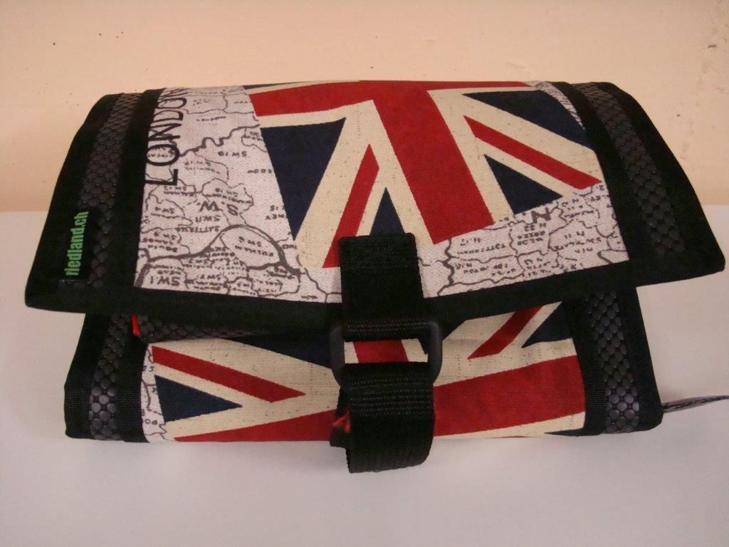 Reisenecessaire - riedland.ch in Tuggen