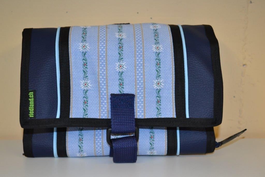 Reisenecessaire - riedland.ch in Tuggen