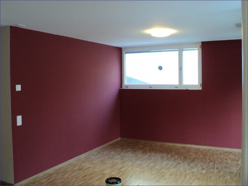 Bemalter Raum, Arbeit der Malerei Lampert