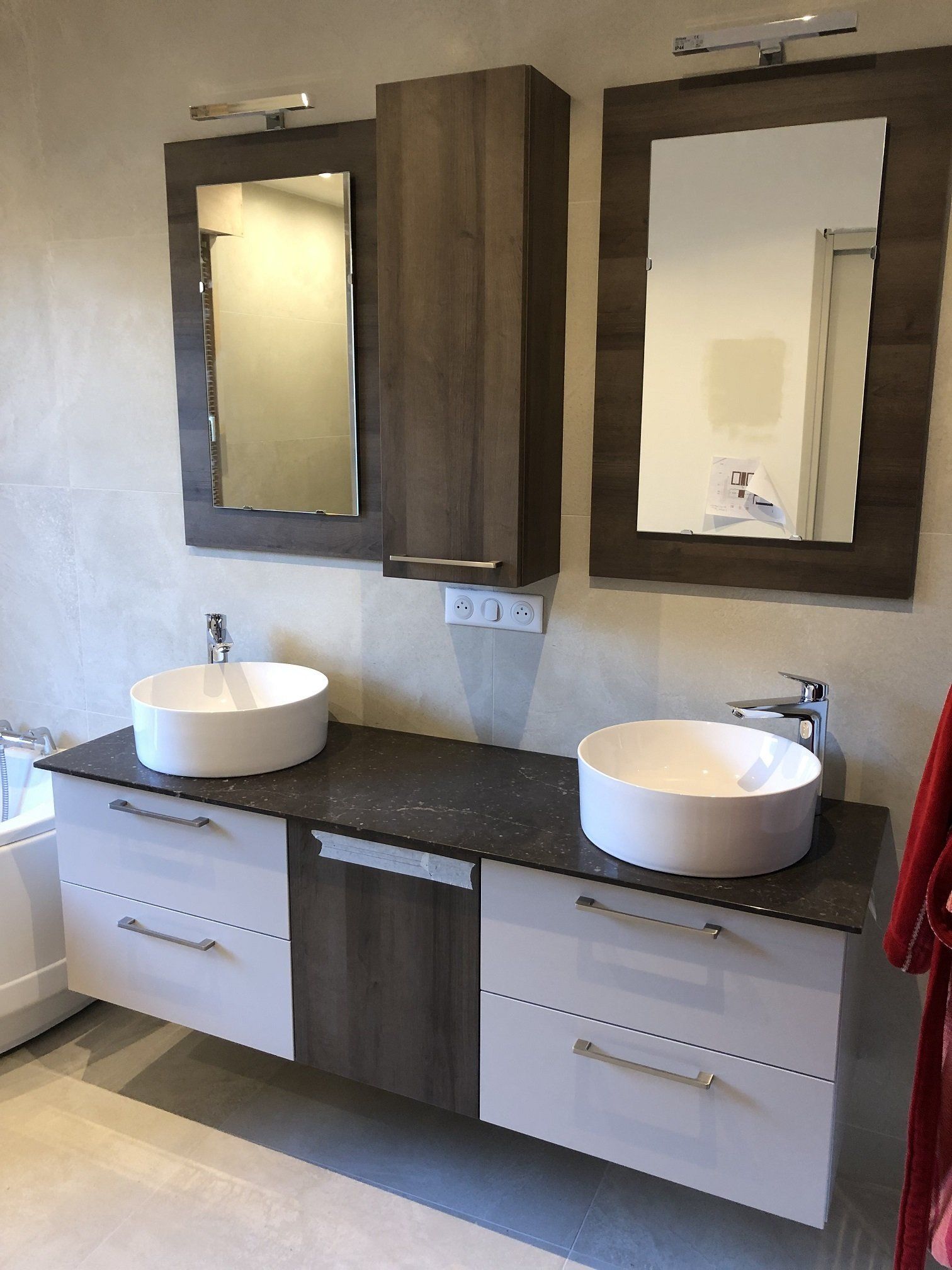 Meuble de salle de bain