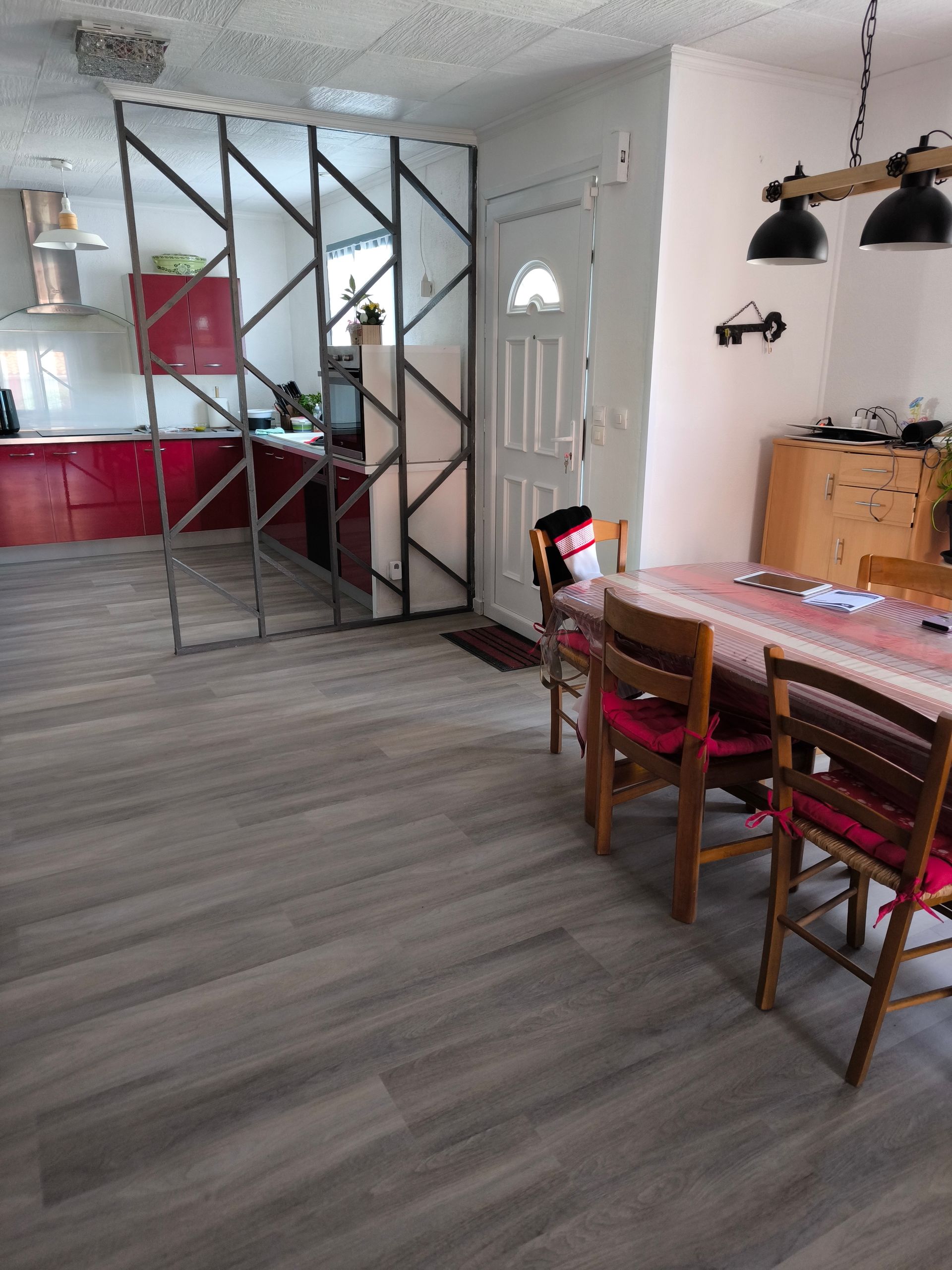 Rénovation de parquet dans la pièce de vie