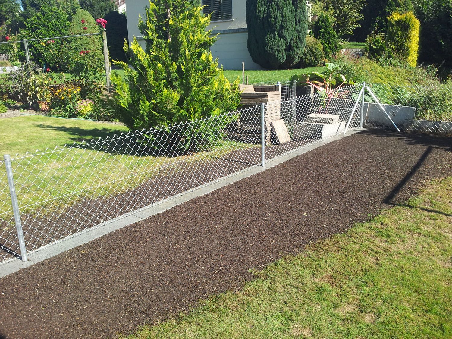 Zaun: Diagonalgeflecht - Wüthrich Gartenbau in Hausen