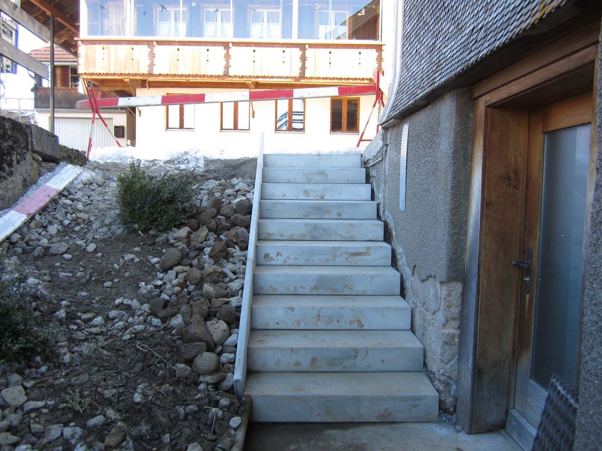 Umgebungsarbeiten - Stoll Hoch- und Tiefbau in Milken