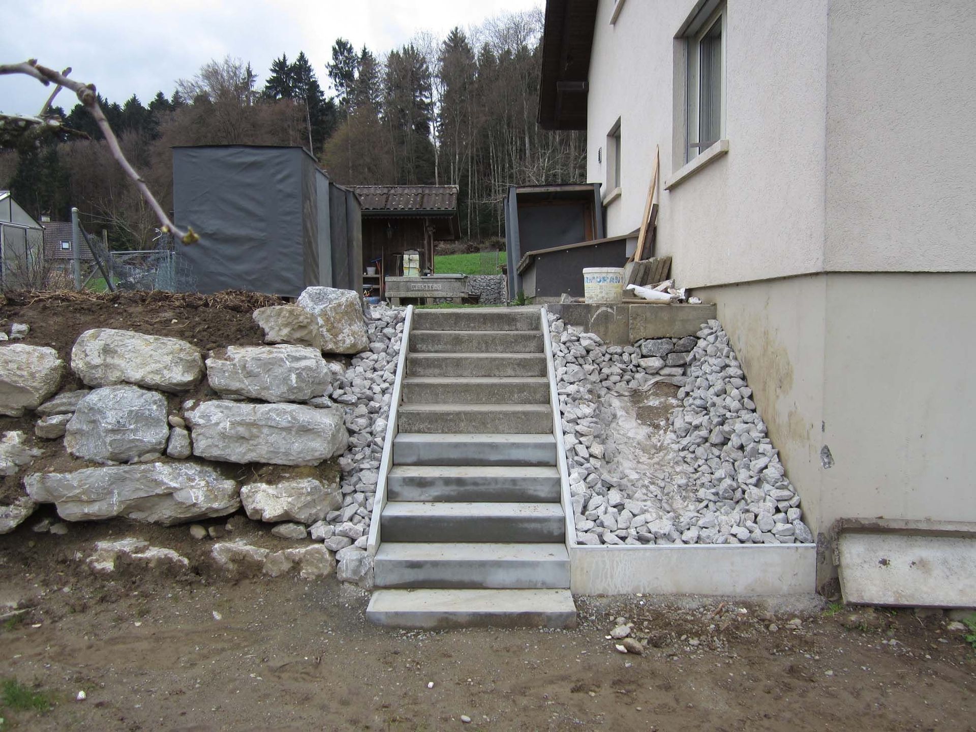 Umgebungsarbeiten - Stoll Hoch- und Tiefbau in Milken