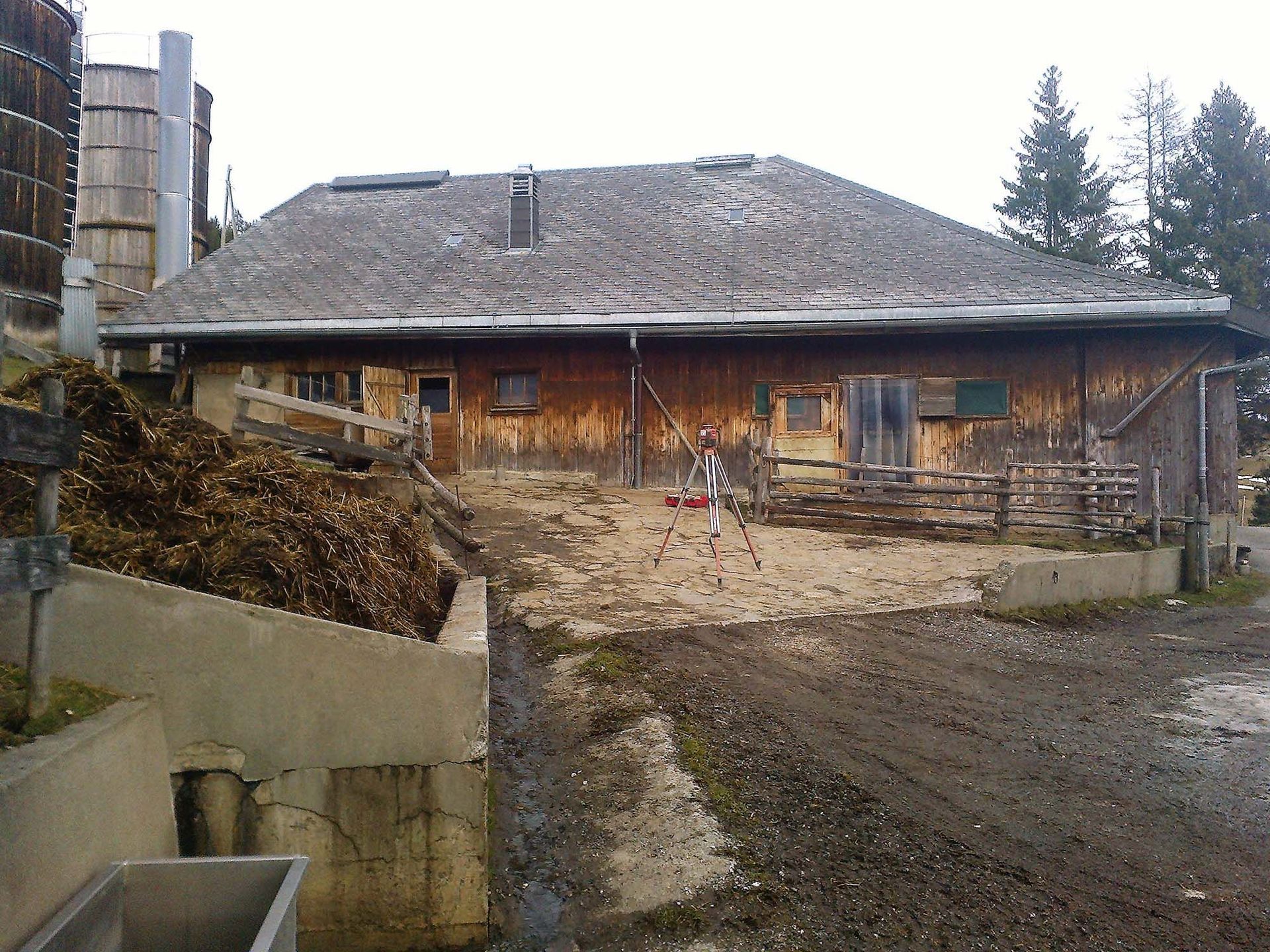 Stallumbau Brüchen vorher - Stoll Hoch- und Tiefbau in Milken