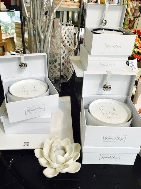 Bougies dans des coffrets