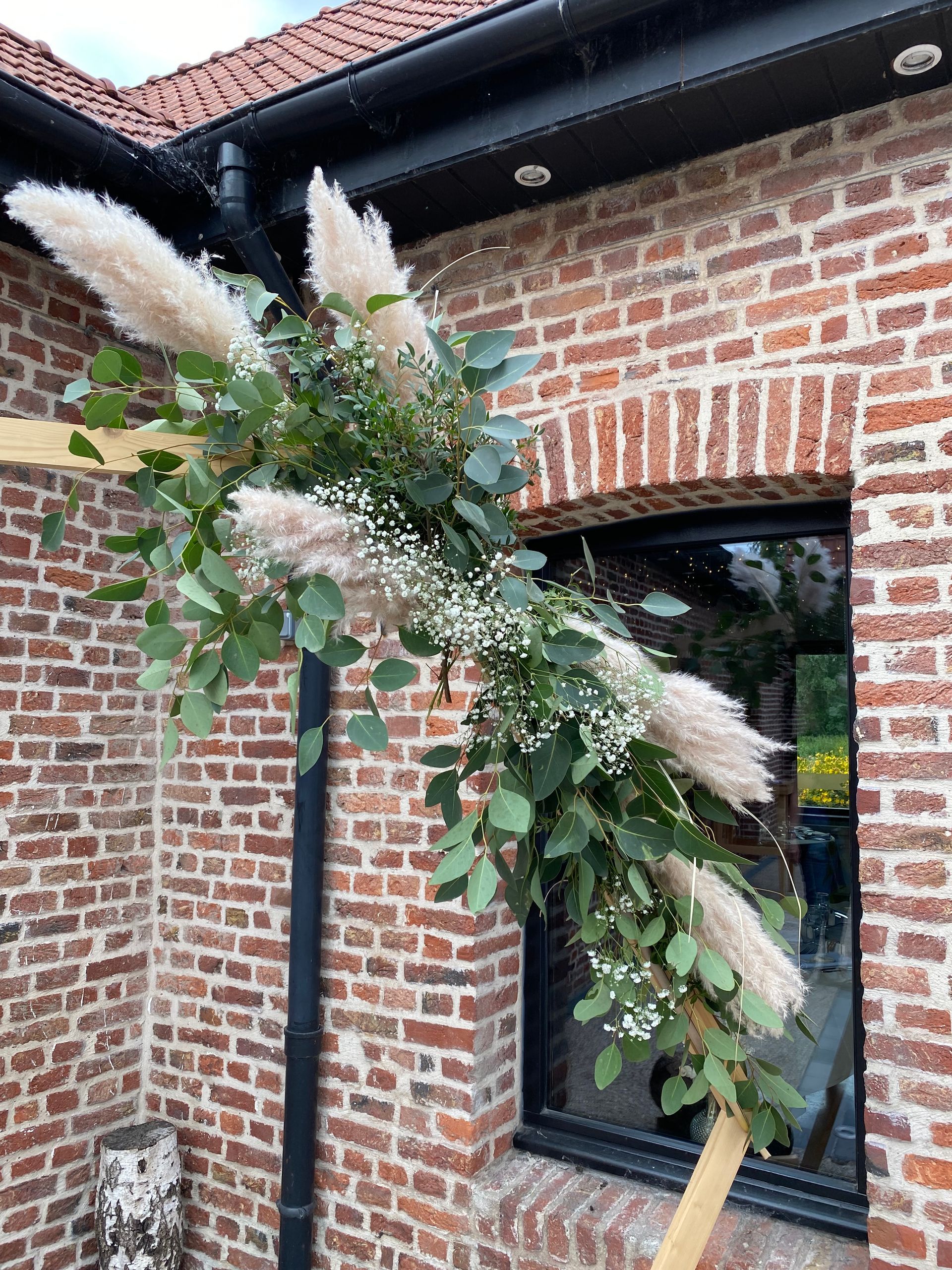 Cerceau décoré de fleurs