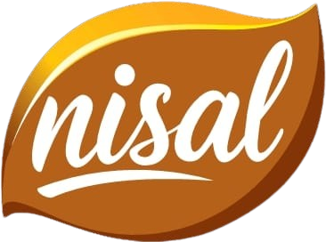 Logotipo da NutrNatural com texto verde e desenho de broto de folha. O nome da marca é complementado por texto em cinza.