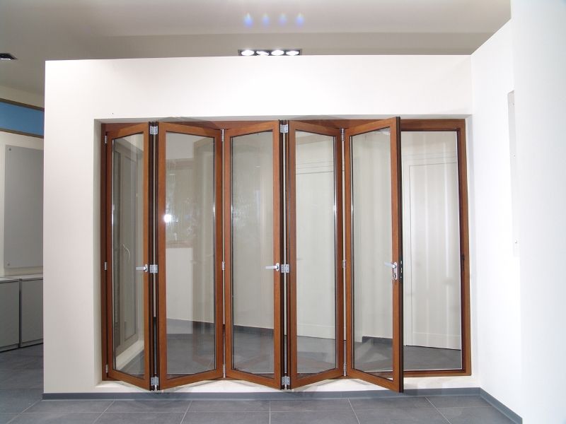 ΠΤΥΣΣΟΜΕΝΟ ΚΟΥΦΩΜΑ ΦΥΣΑΡΜΟΝΙΚΑ