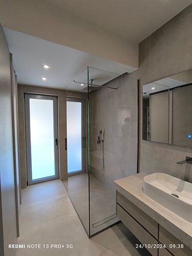 Τζάμια - Ντουζιέρες - Καμπίνες Μπάνιου – Διπλά Τζάμια - Ενεργειακά Τζάμια - Καθρέπτες - Κρύσταλλα ARIS GLASS