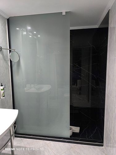 Τζάμια - Ντουζιέρες - Καμπίνες Μπάνιου – Διπλά Τζάμια - Ενεργειακά Τζάμια - Καθρέπτες - Κρύσταλλα ARIS GLASS