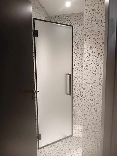 Τζάμια - Ντουζιέρες - Καμπίνες Μπάνιου – Διπλά Τζάμια - Ενεργειακά Τζάμια - Καθρέπτες - Κρύσταλλα ARIS GLASS