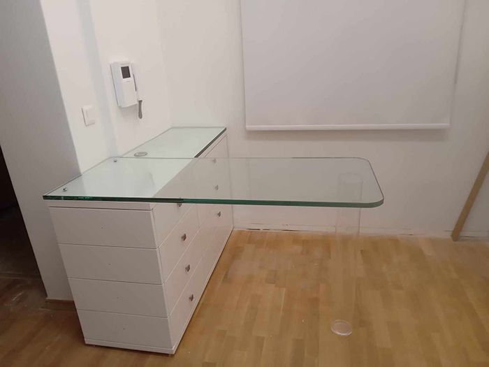 Τζάμια - Ντουζιέρες - Καμπίνες Μπάνιου – Διπλά Τζάμια - Ενεργειακά Τζάμια - Καθρέπτες - Κρύσταλλα ARIS GLASS