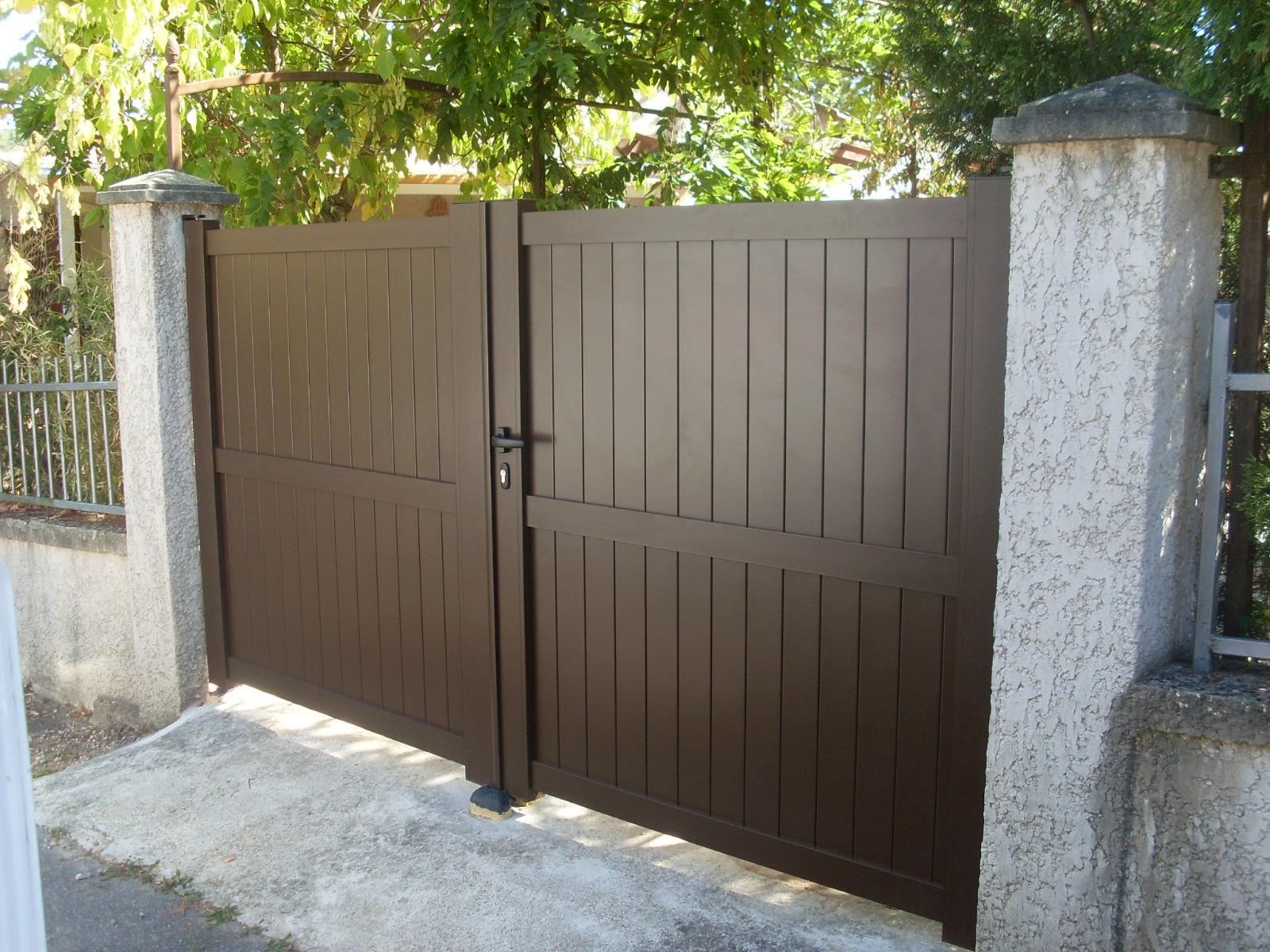 Pose de portail sur mesure