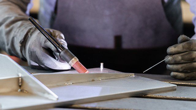 Focus sur une soudure en cours