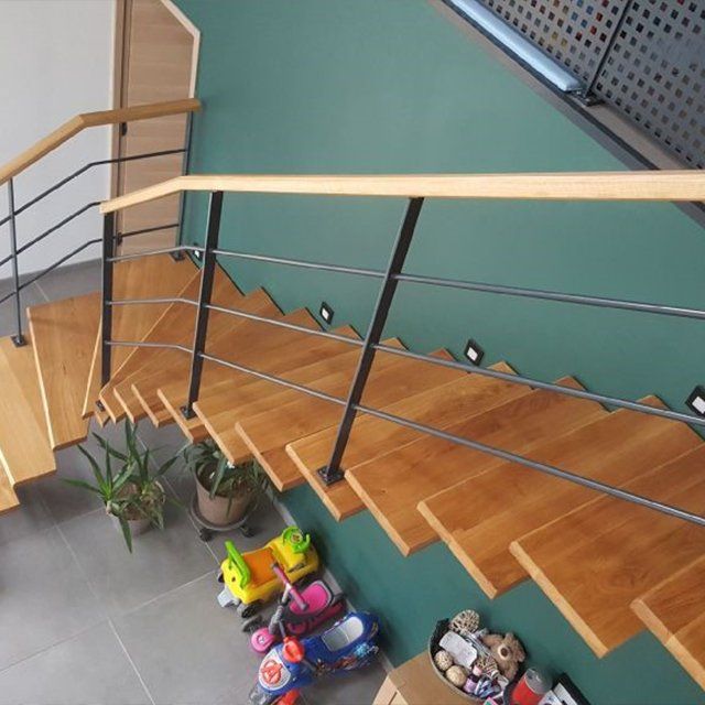 Escalier design acier et bois