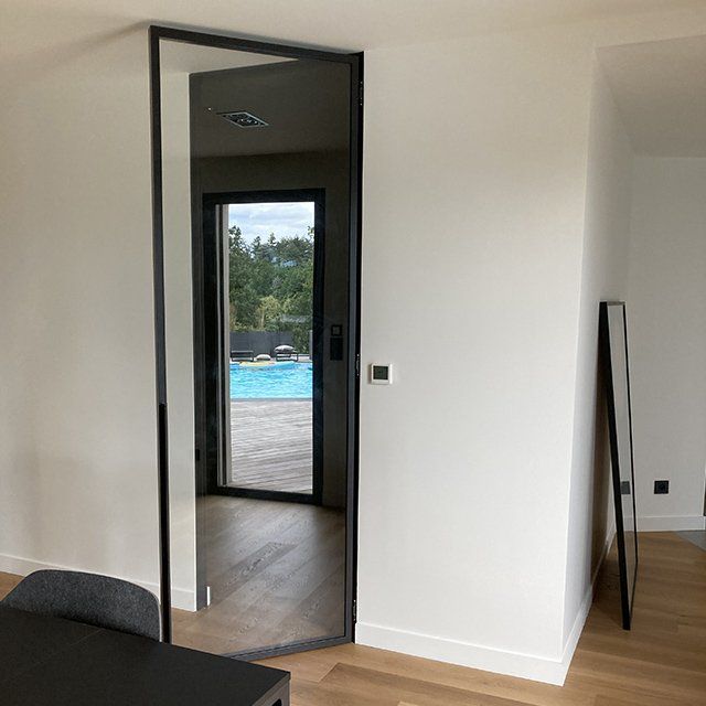 Porte intérieure en acier