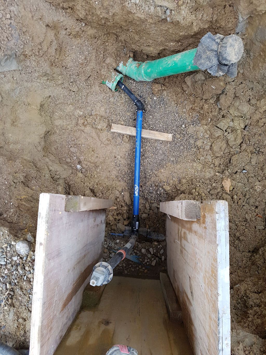 Wasserleitungsanschlüsse - Hadorn Gartenbau