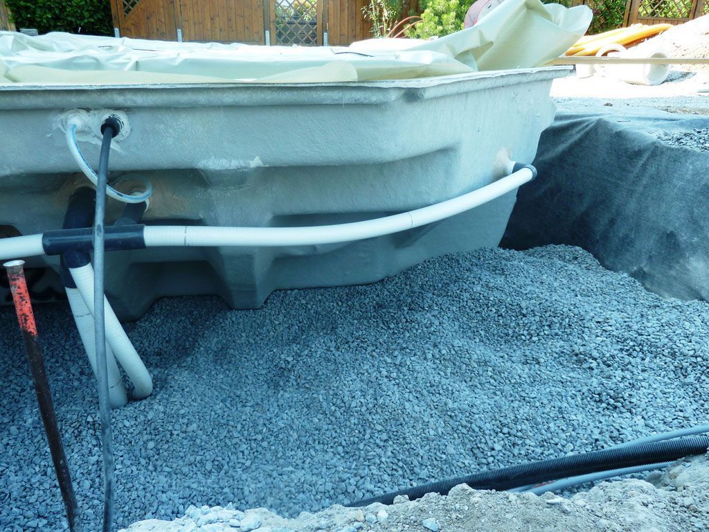 Pool umfüllen - Hadorn Gartenbau