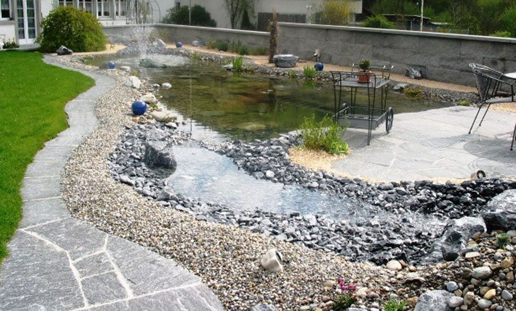 Rasenabschluss mit Granitplatten - Hadorn Gartenbau