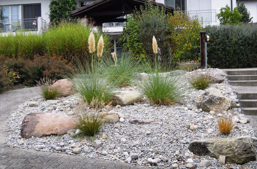 Steingarten bepflanzt - Hadorn Gartenbau