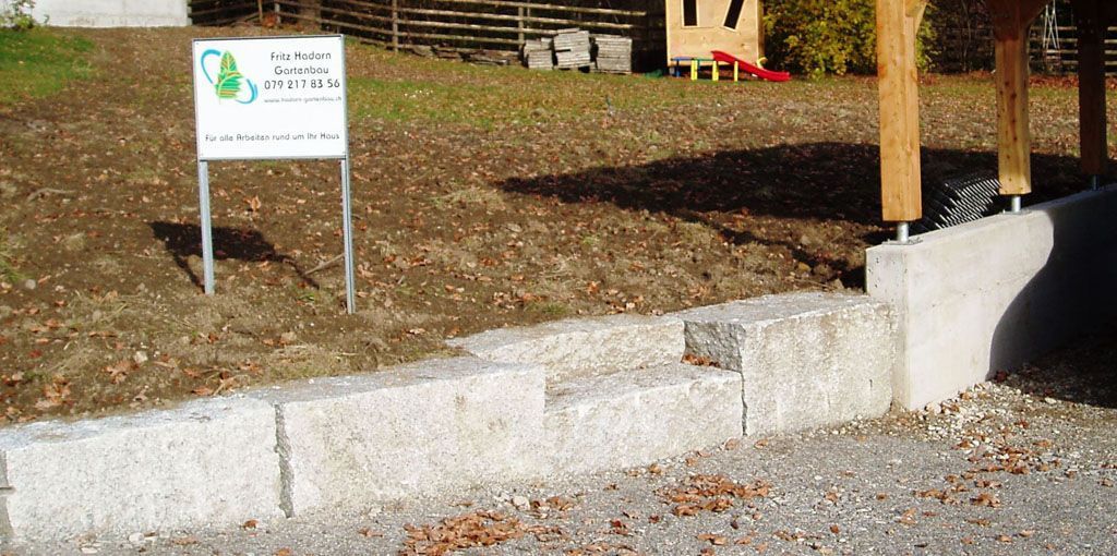Quadermauer mit Treppe - Hadorn Gartenbau
