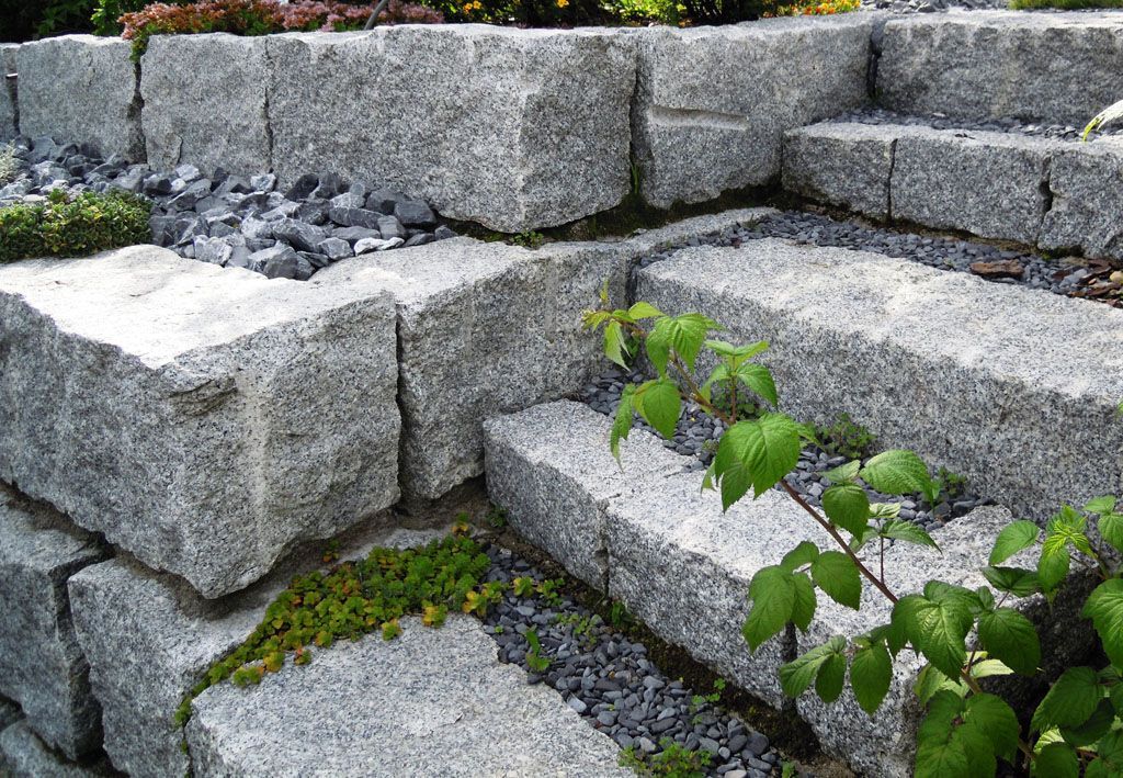 Treppenaufgang Intrgriert - Hadorn Gartenbau