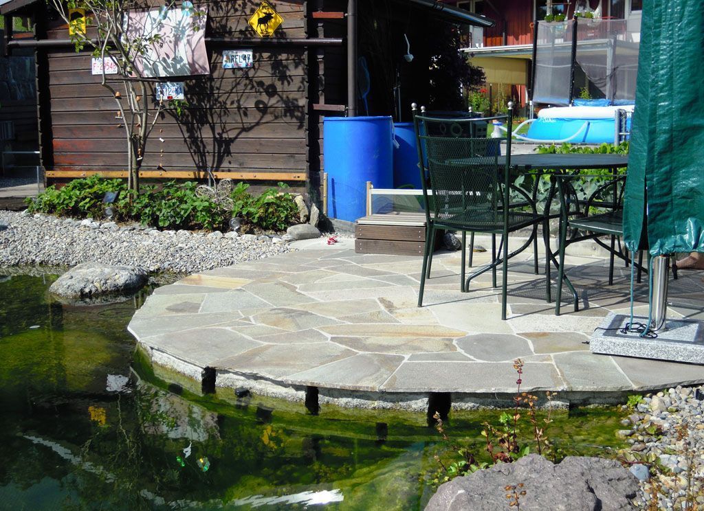 Teich mit Sitzplatz - Hadorn Gartenbau