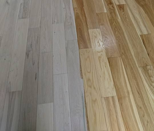 Un parquet à moitié vitrifié.
