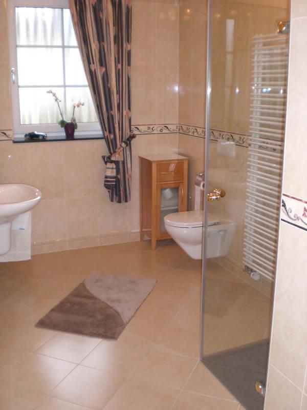 06 - Gestaltungsbeispiel mit verschiedenen Bordüren