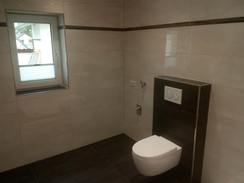 34 - Großformatverlegung an Wand und Boden