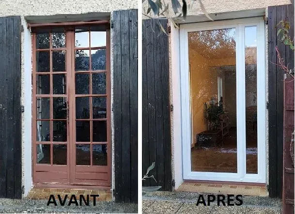 Avant et après la rénovation d'une porte. La porte « avant » est à panneaux bruns, la porte « après » est vitrée avec un cadre blanc.